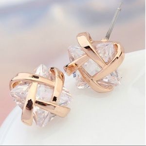 White Austrian Crystal 18k gold earring